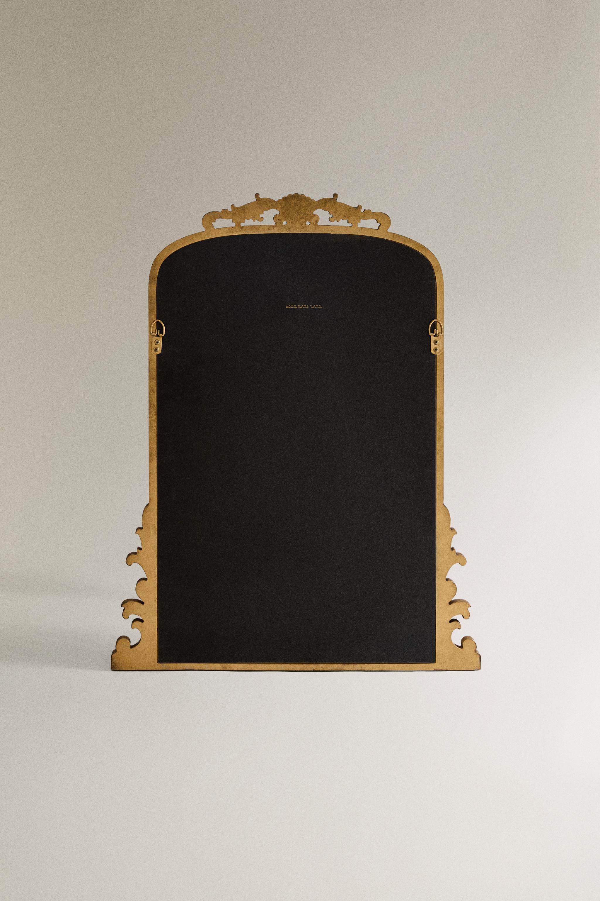 GOLDEN WOODEN WALL MIRROR